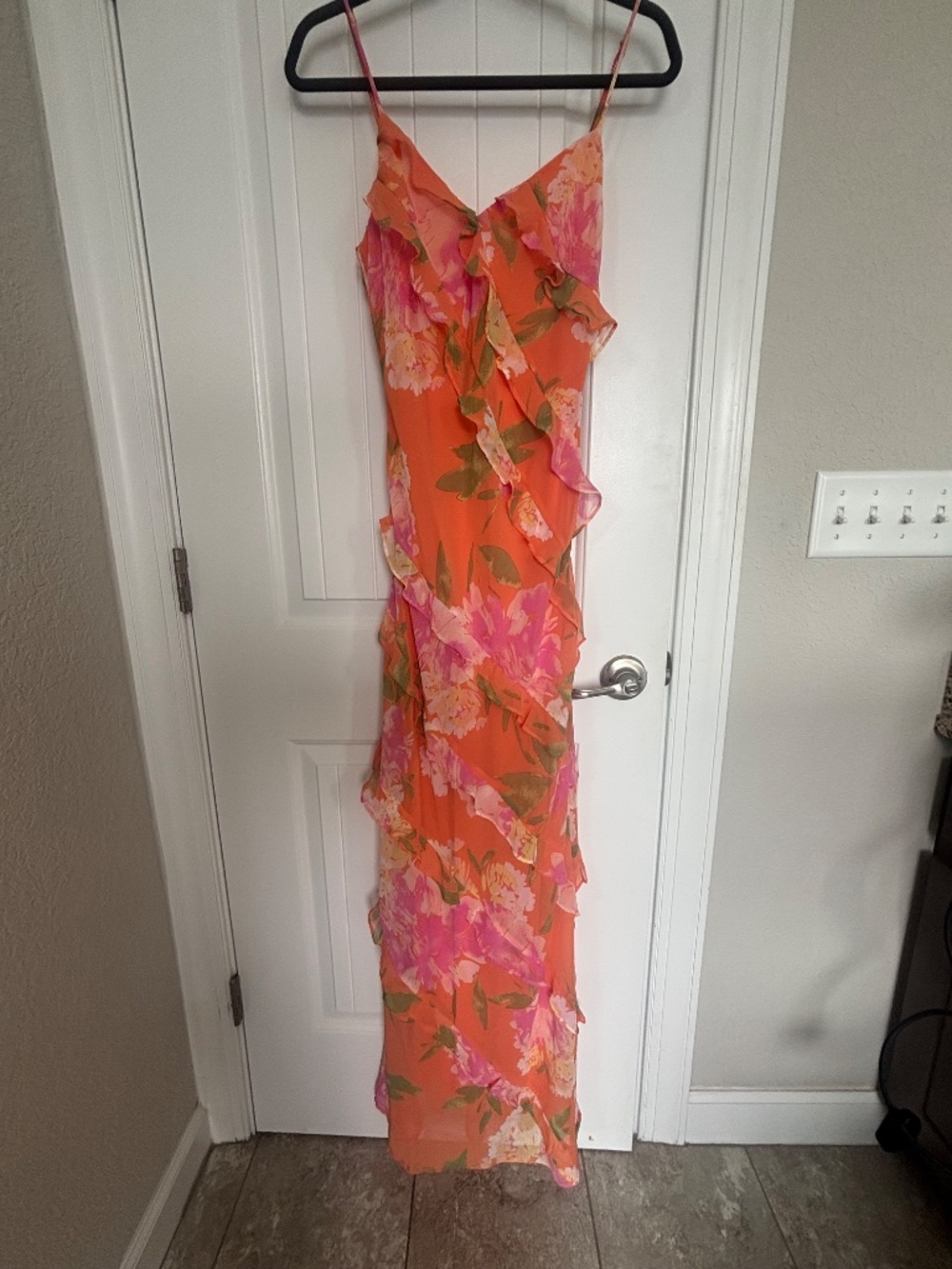 Lulus Zarina Orange Multi Floral Ruffled Maxi Dress - Size M - Picture 2 of 6